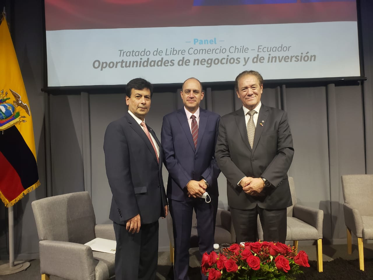 Fernando L. Benalcázar, Ministro Julio José Prado y Roberto Cid