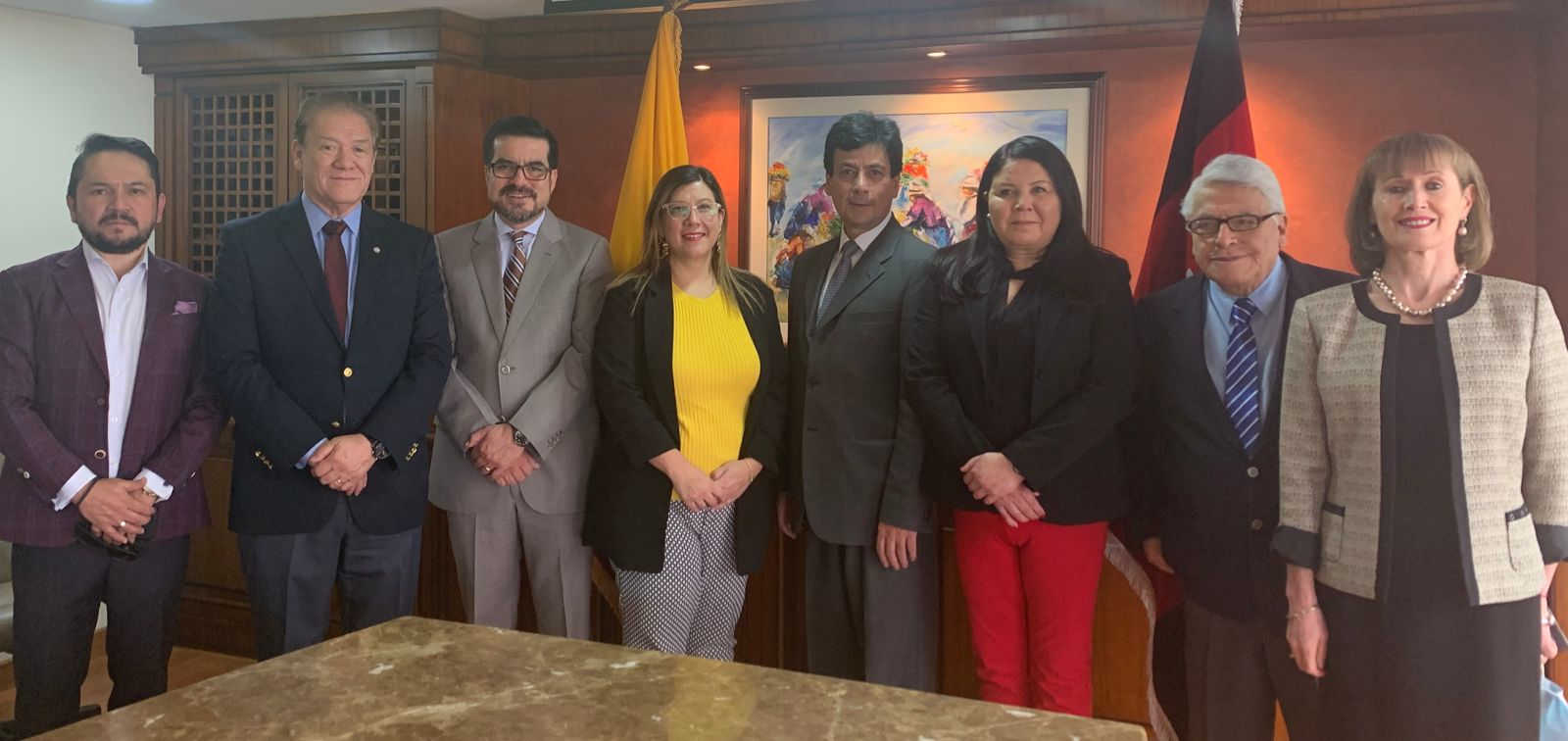 Firma del Convenio de Colaboración entre la CCQ y la CCECH