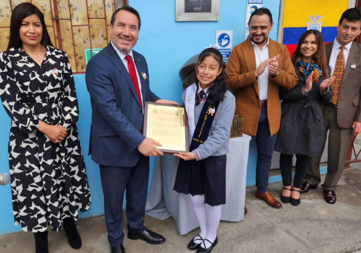 Tecnología para la educación de nuestros niños en Ecuador