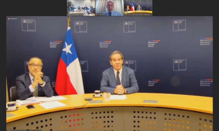 Chile y Ecuador profundizan lazos comerciales
