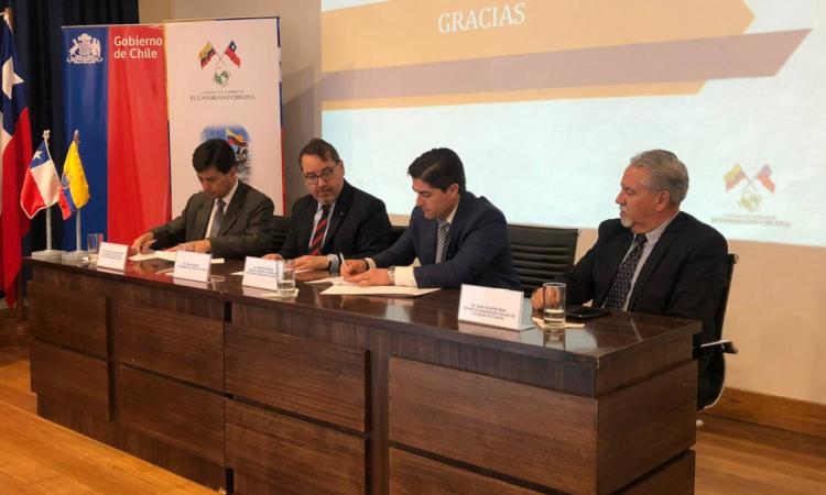 Firma del Convenio de Colaboración entre la CIPEM y la CCECH